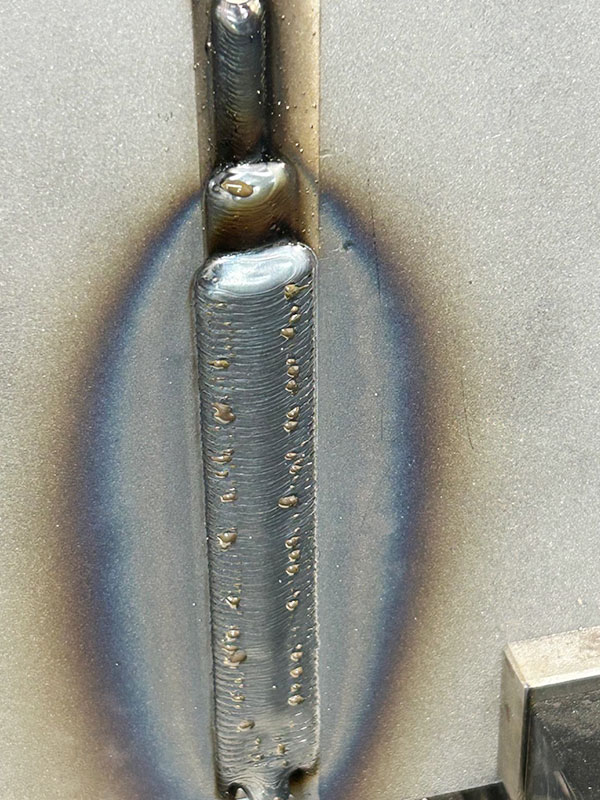 XTRACTION XFLARE Schweißnaht Detailaufnahme